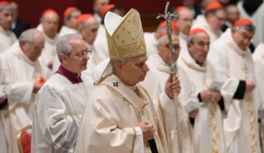 Pope to cardinals: We’re not here to promote personal or group agendas