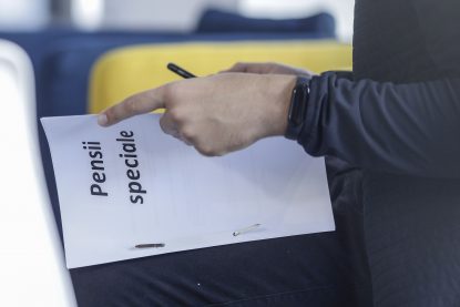 România acordă 17 tipuri de pensii speciale. Costul anual ajunge la cinci miliarde de euro | AUDIO