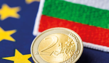 Bulgaria: Foreign Media: Bulgaria Joins the Euro Despite Turmoil, Revealing an Economy Stronger Than Its Image