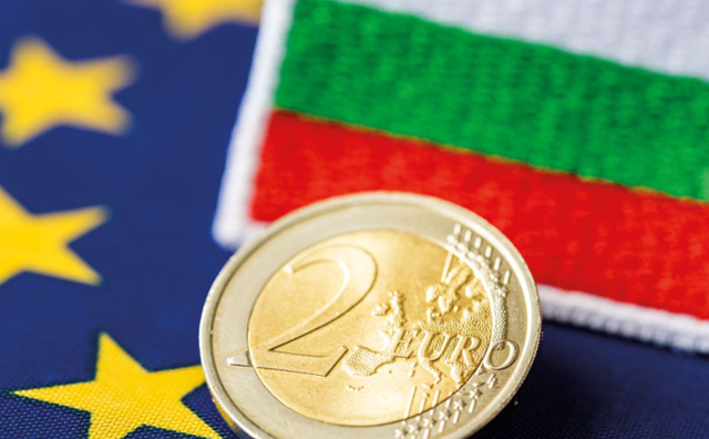 Bulgaria: Foreign Media: Bulgaria Joins the Euro Despite Turmoil, Revealing an Economy Stronger Than Its Image
