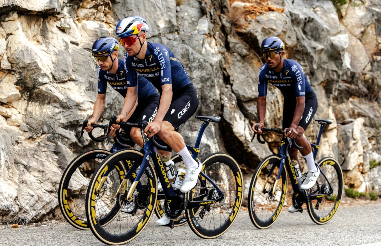 Pidcock fine-tunes for his debut in Spain with a marathon training session in Chile