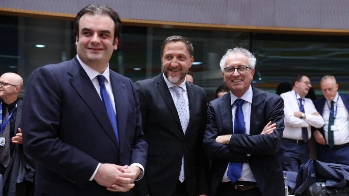 Pierrakakis after the Eurogroup: 'Dialogue between the US and EU is key, tariffs would undermine Transatlantic relations'