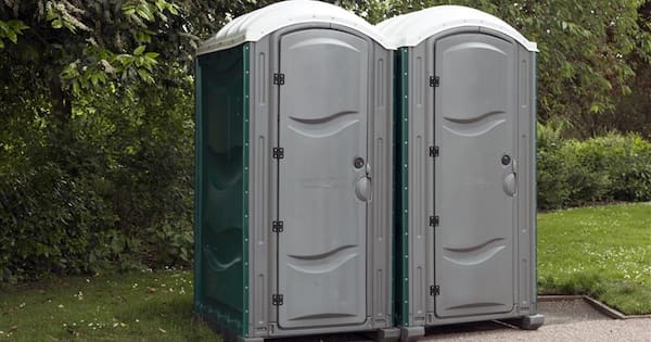 500 litres of human waste spills onto Canterbury road