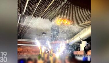 Une serveuse sur les épaules d'un collègue: cette étonnante pratique au cœur du drame de Crans-Montana