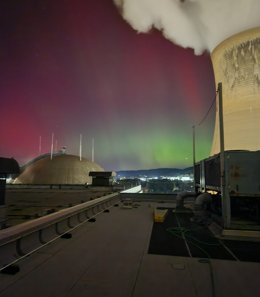 Northern lights illuminate Vistra