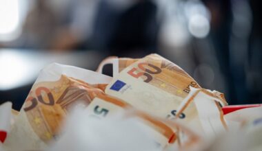 Zinātnieki neapmierināti ar pēcdoktorantūras naudas pārdali Vienotas veselības izcilības centra izveidei / Raksts