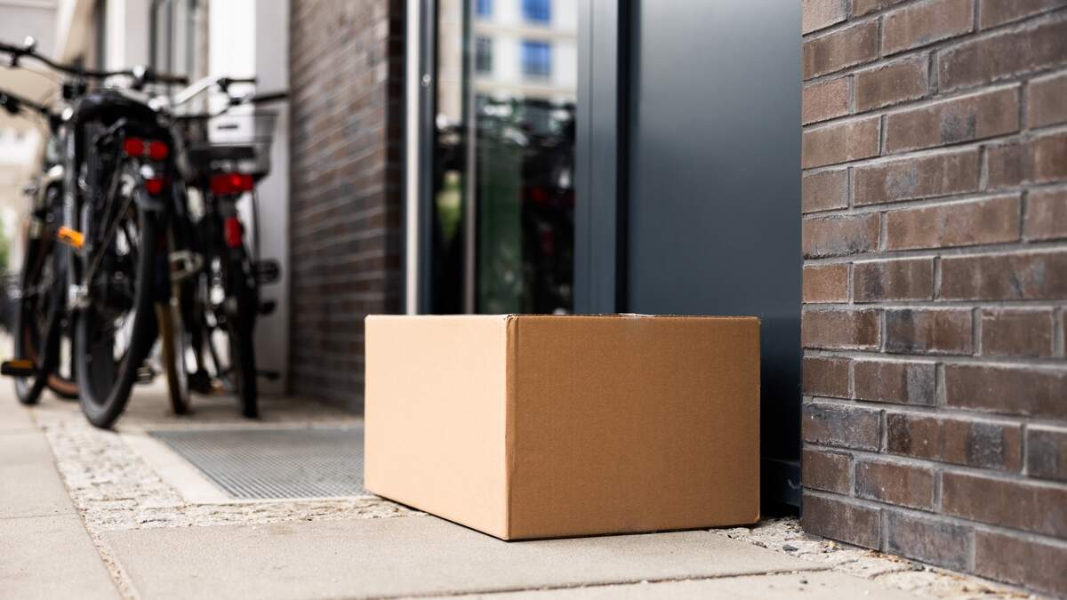 Parcels left on doorstep are seller’s responsibility, says consumer lobby