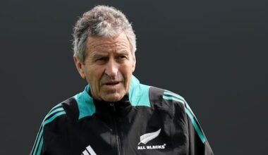 Sir Wayne Smith on Razor's exit