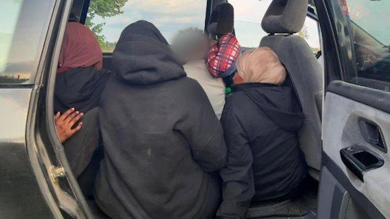 Migrants in a car without seatbelts. Pic: Pasewalk Federal Police