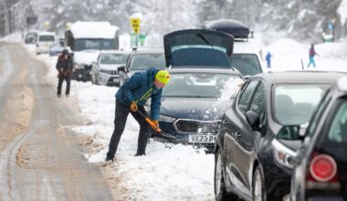 UK weather: Warnings blanket Britain with Storm Goretti set to deliver up to 30cm of snow | UK News