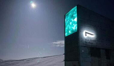 V horách, kde nič nerastie, sa zaisťuje prežitie ľudstva. Trezor medzi skalami stráži aj slovenské bohatstvo