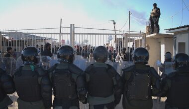 ISIS fighters remain at large after Syria prison break amid chaos