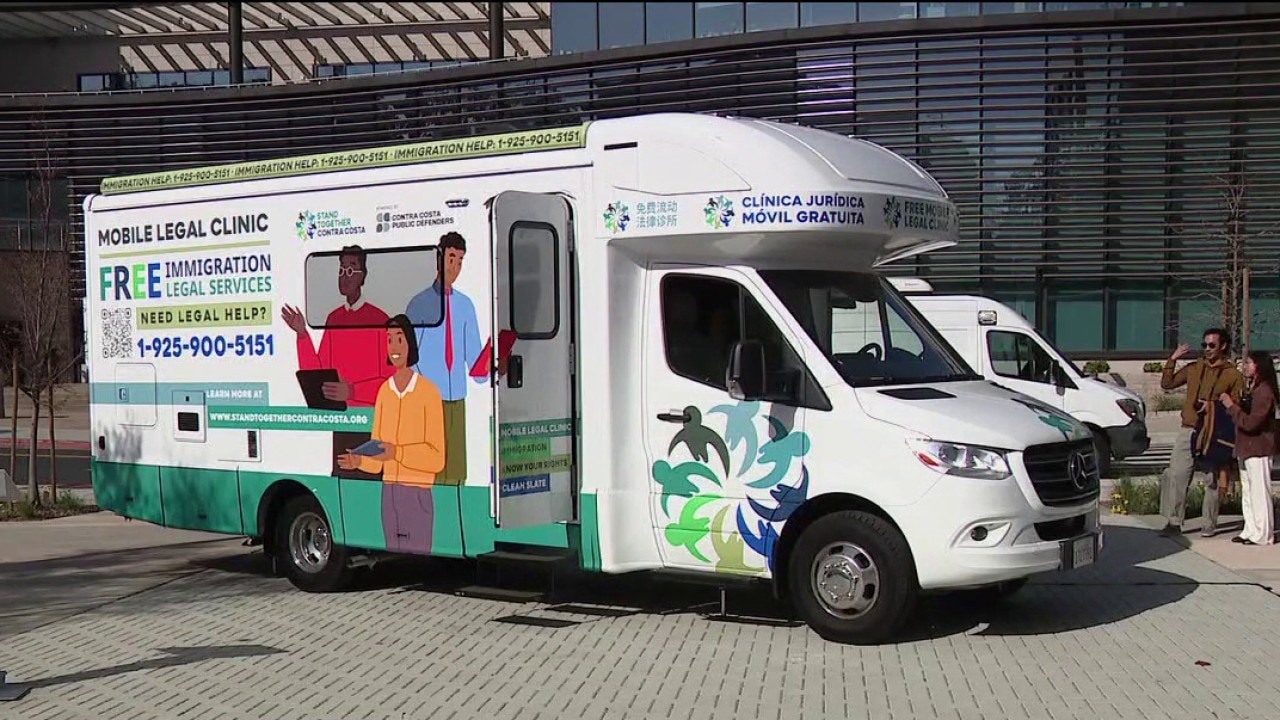 Mobile legal clinic for immigrants in Contra Costa County