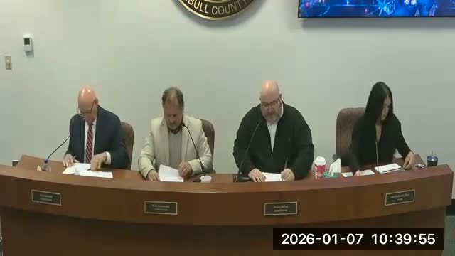 Commissioners approve county entry into governmental natural-gas aggregation program over one dissent