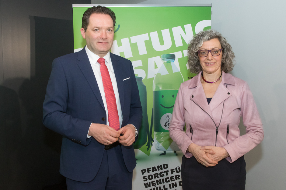 Fotos von der Pressekonferenz - Ein Jahr Einwegpfand: Österreich erreicht 81,5 Prozent Sammelquote » Leadersnet