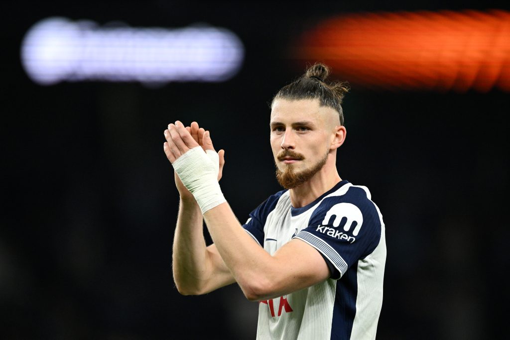Tottenham's Radu Dragusin keen on return to Italy