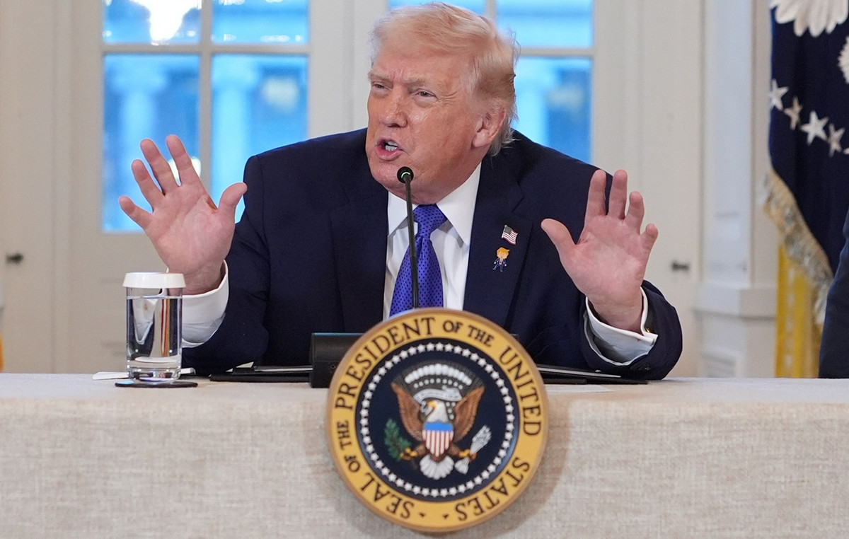 Νέα προειδοποίηση Τραμπ στο Ιράν: «Καλύτερα να μην αρχίσετε να πυροβολείτε, γιατί θα πυροβολήσουμε και εμείς»