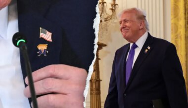 Trump wears 'happy Trump' pin at White House oil executives meeting