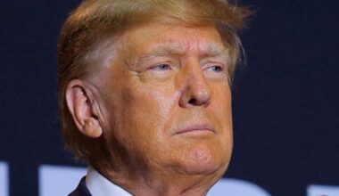 Trump Ties Greenland Takeover to National Security, Hints at Trade Tariffs