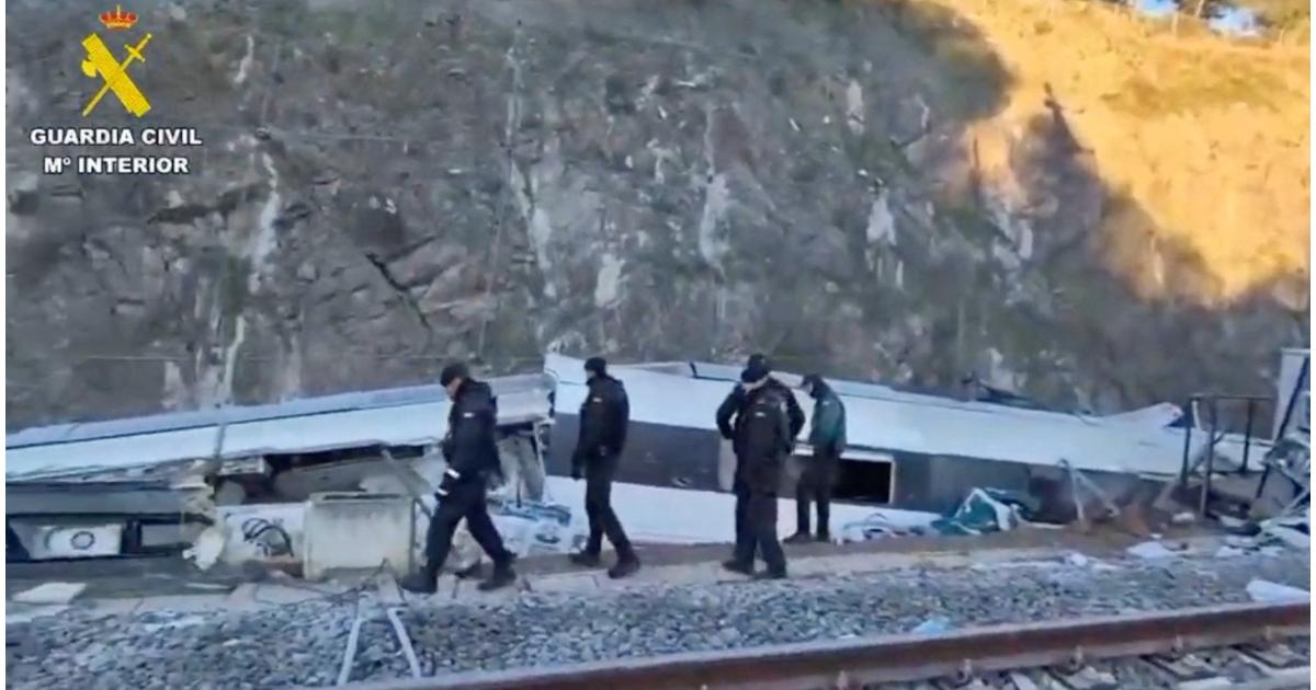 Un român a supravieţuit accidentului feroviar din Spania. Era în apel video cu familia