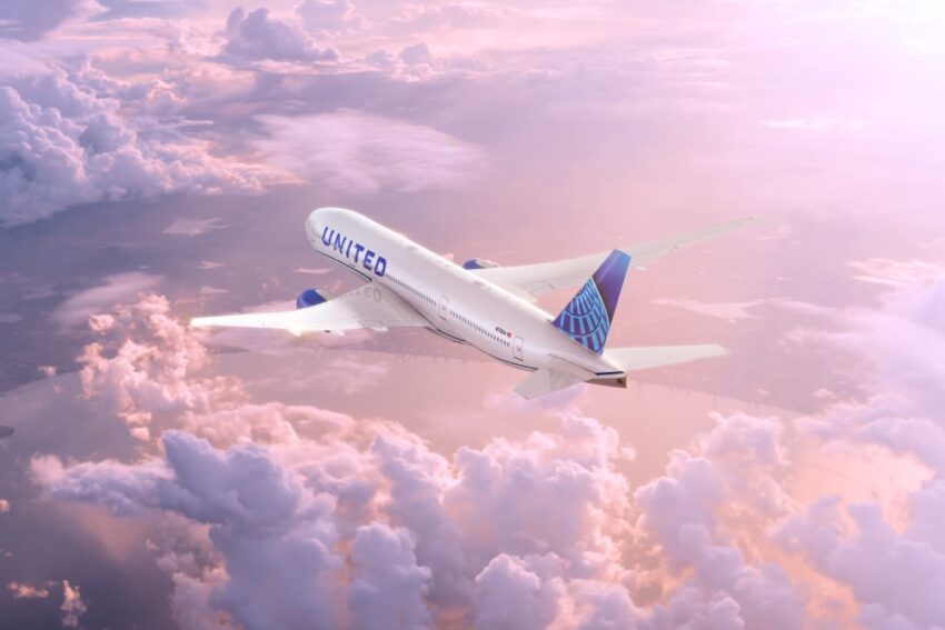 United - travel and tour world United airlines
