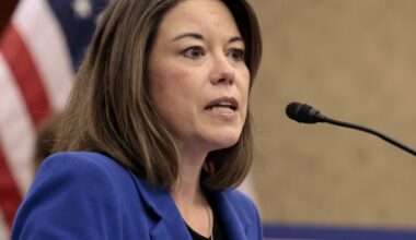 Democrats Propose $17 Billion Farm Aid, Ending Trump’s Tariffs