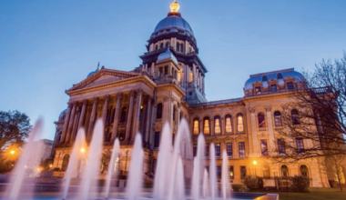 New Illinois Education Laws Tackle AI, Immigration Rights