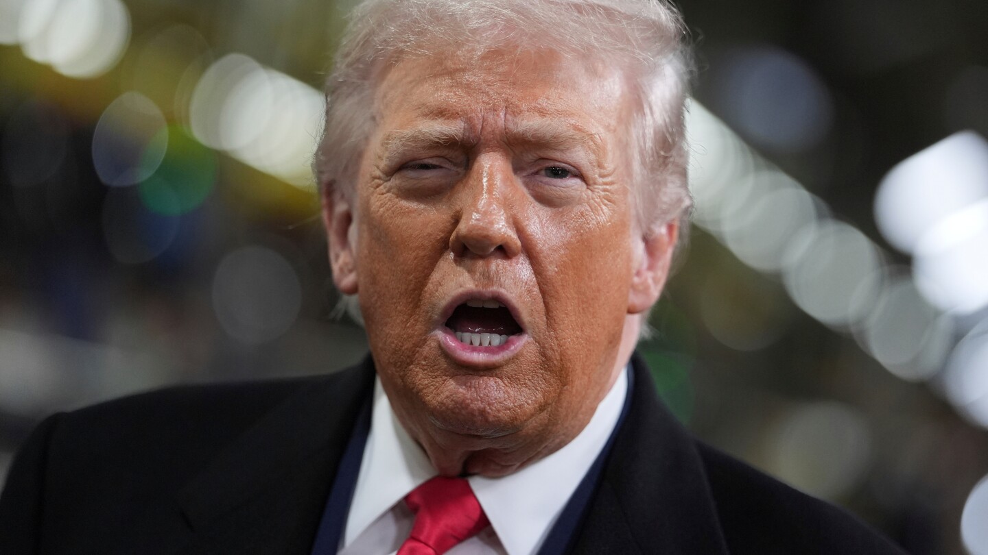 Live updates: Trump visits Detroit to promote manufacturing at Ford factory