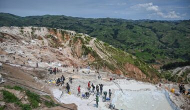 Mine collapses in eastern Congo, killing at least 200