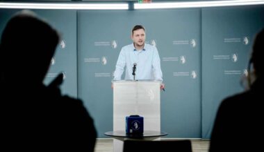 White House says military 'always an option' in Greenland