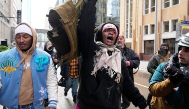 Counterprotesters chase off conservative influencer amid Minneapolis immigration crackdown