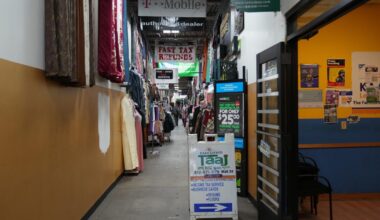 Somali businesses struggle during the Minneapolis ICE crackdown