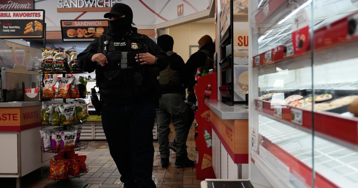 Trump administration urges judge to reject Minnesota's attempt to stop its immigration crackdown