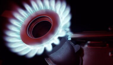 Nicor seeks another massive rate hike that could add $6 to suburban gas bills