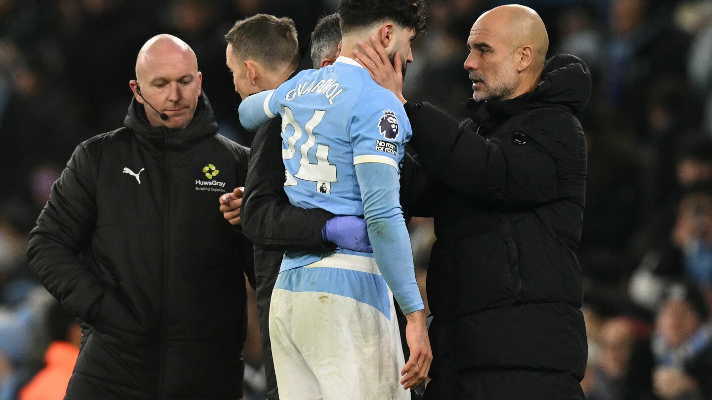 Josko Gvardiol injury news: Manchester City, Croatia star suffers leg injury vs Chelsea