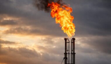 Venture Global stock jumps after-hours after LNG guidance cut as U.S. gas market turns choppy