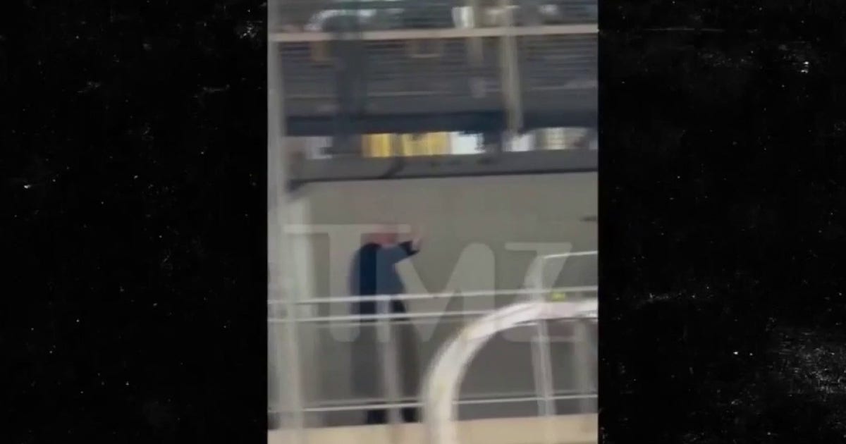 Trump seen flipping off Ford worker: What we know after president's interaction at Michigan plant