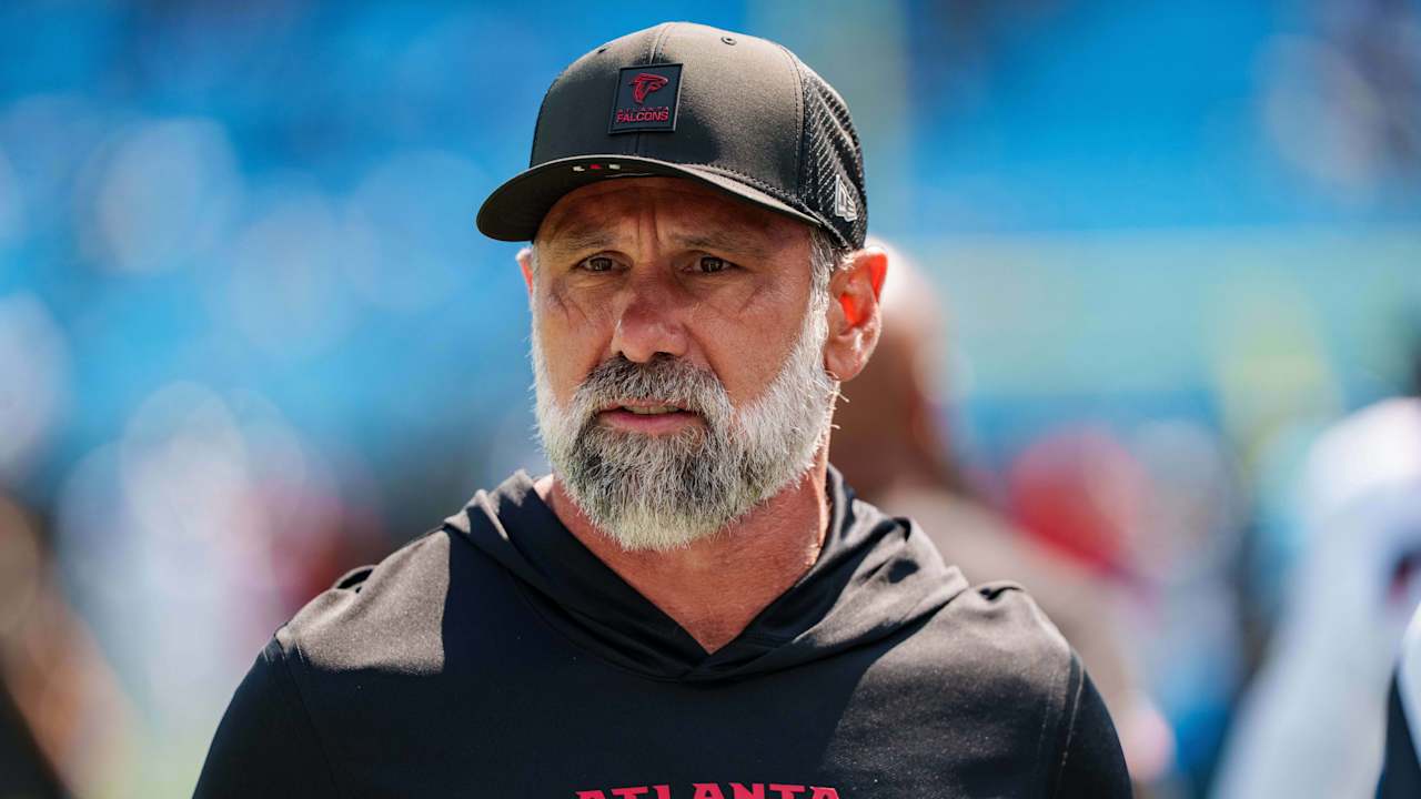 Jeff Ulbrich staying on as Falcons defensive coordinator