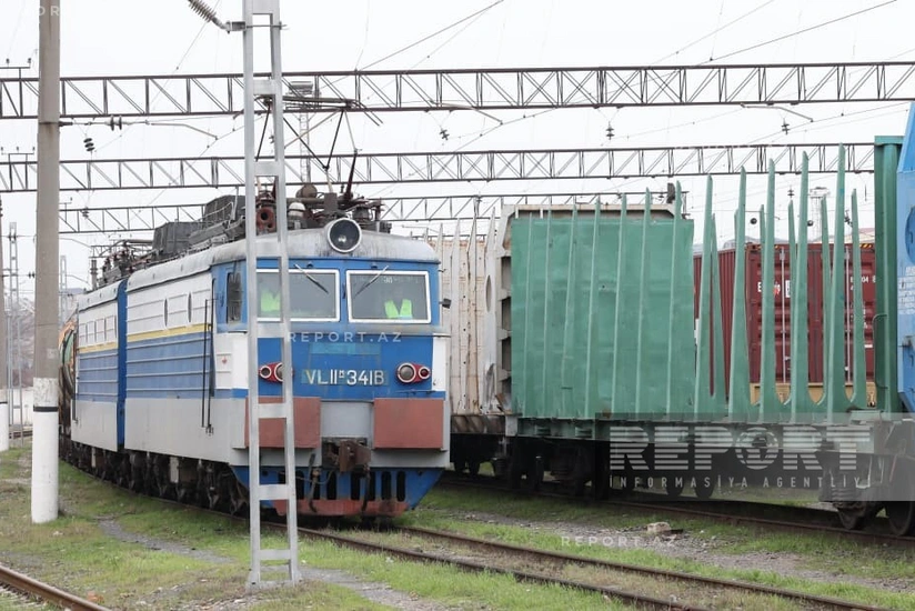Azerbaijan sends 2,698 tons of petroleum products to Armenia by rail