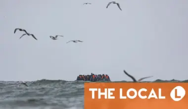 France deports 10 British anti-migrant activists