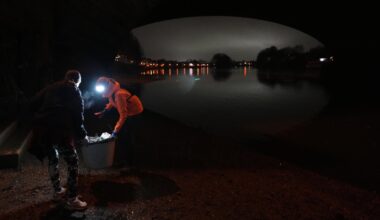 Combining exercise with volunteering works out for members of a UK alternative to gyms