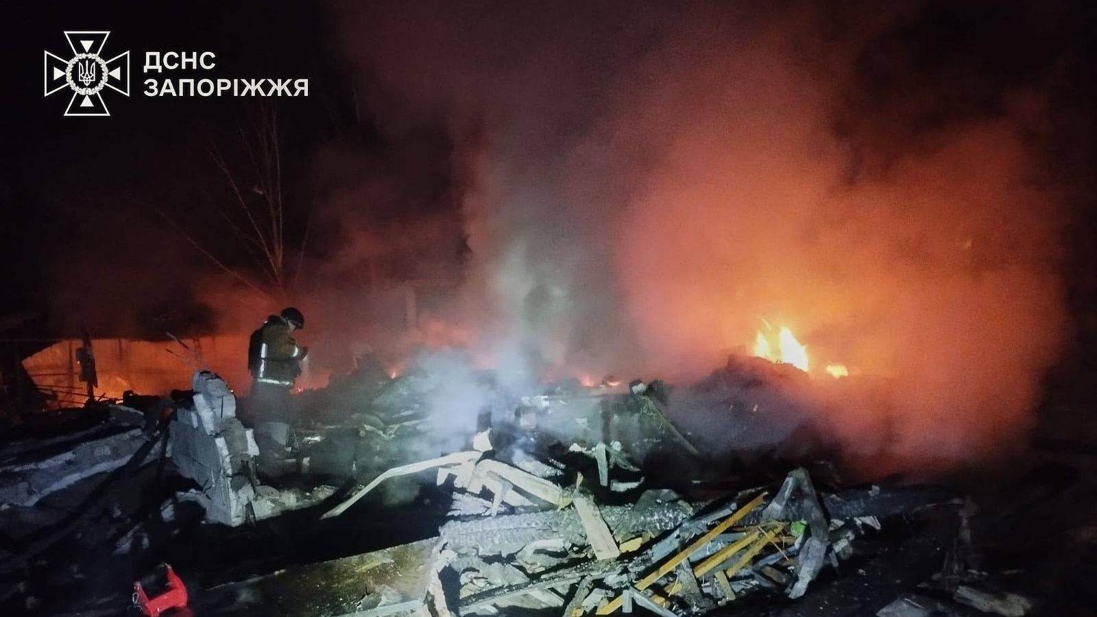 Russian drone attack kills 3 in southern Ukraine as further US-led peace talks approach