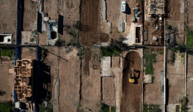 Trump executive order seeks to speed up rebuilding of homes destroyed by Los Angeles wildfires