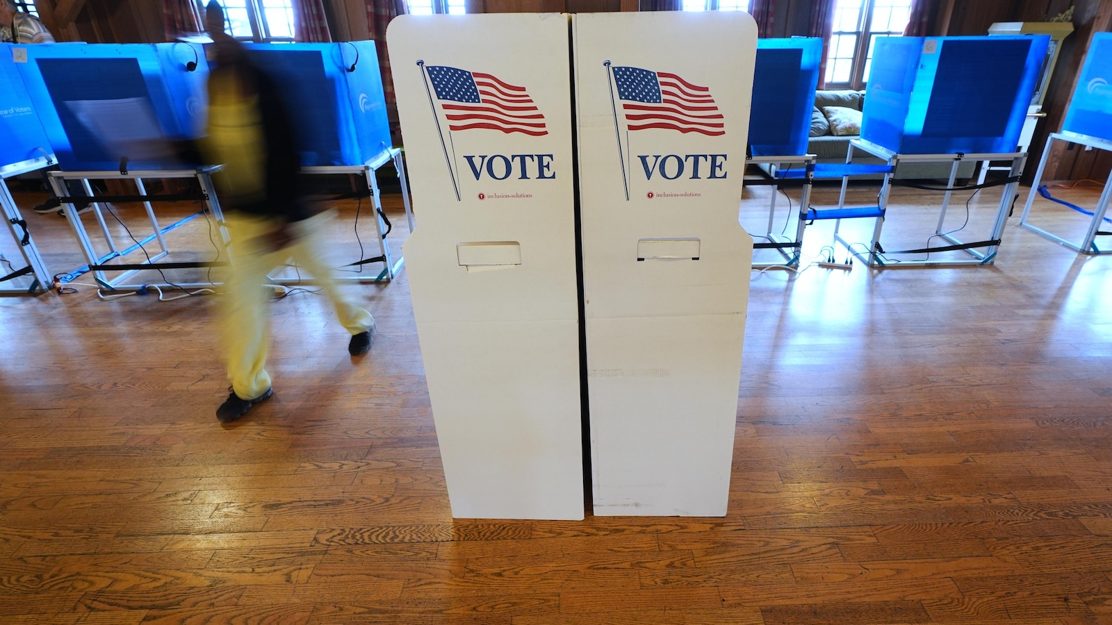 Immigration raids, election office search stir midterm concerns for Democratic election officials