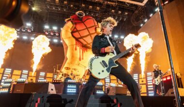 Green Day to open Super Bowl with ceremony celebrating generations of MVPs