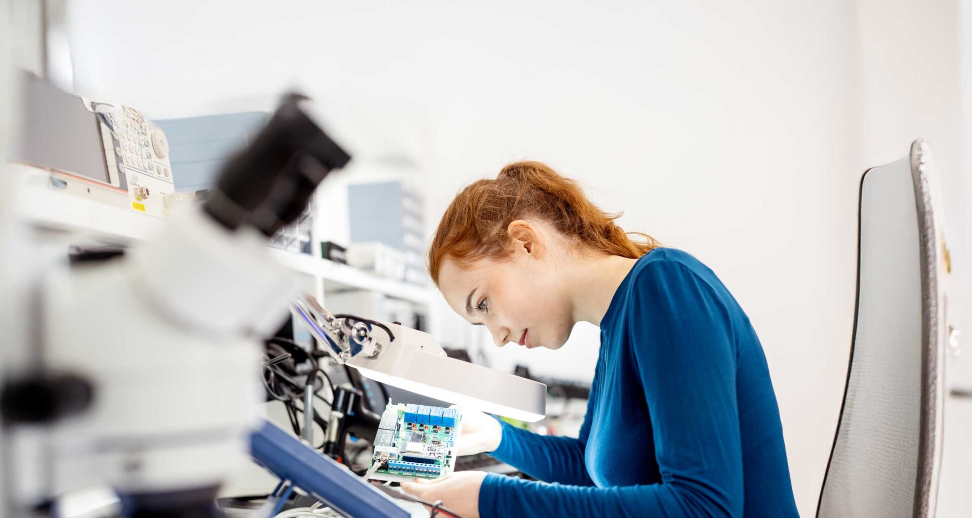 Young workers’ employment drops in occupations with high AI exposure