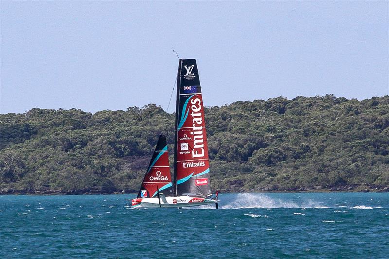Emirates Team NZ sharpen AC40 skills