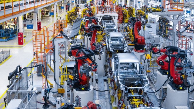 The European car market continued to rise in December, with electric vehicles still in the spotlight