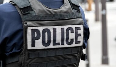 France seeks to investigate two Israeli right-wing activists