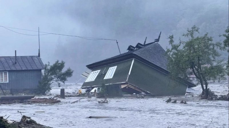 Romania raises flood alerts in multiple counties